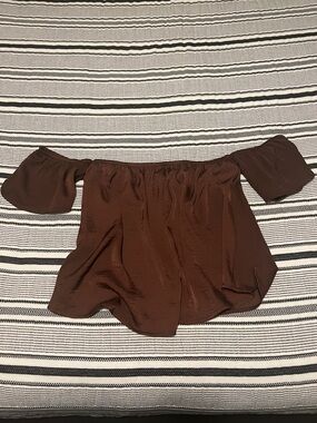 American Eagle Outfitters Off-Shoulder Puff Sleeve Top